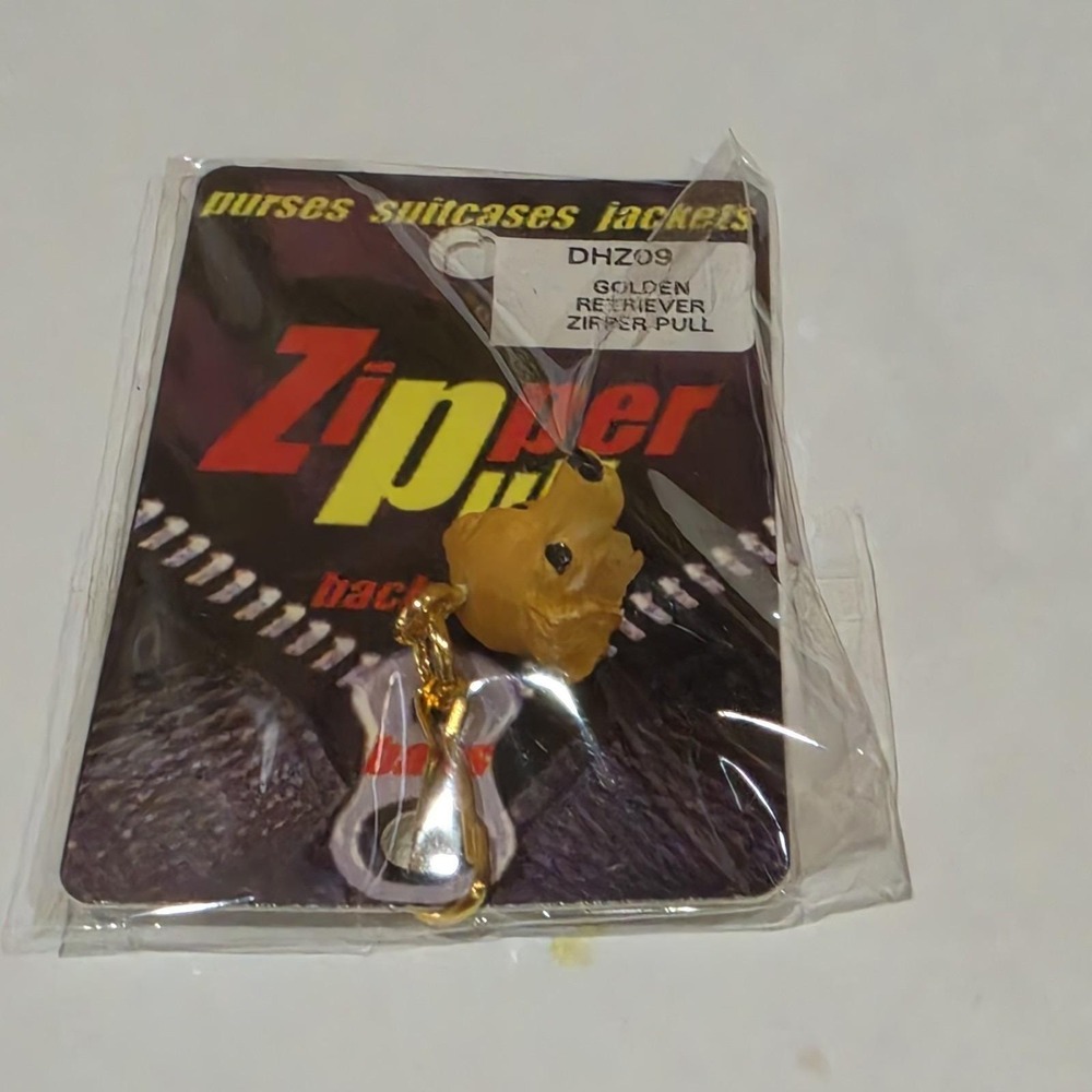 Conversation Concepts Vintage 0.5" Golden Retriever Zipper Pull Charm